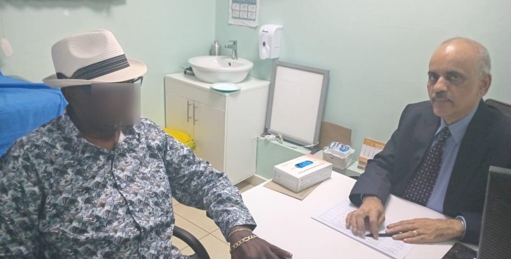 Dr. Sandeep Guleria Leads Kidney Transplant Clinic in Nairobi – March 8, 2025
